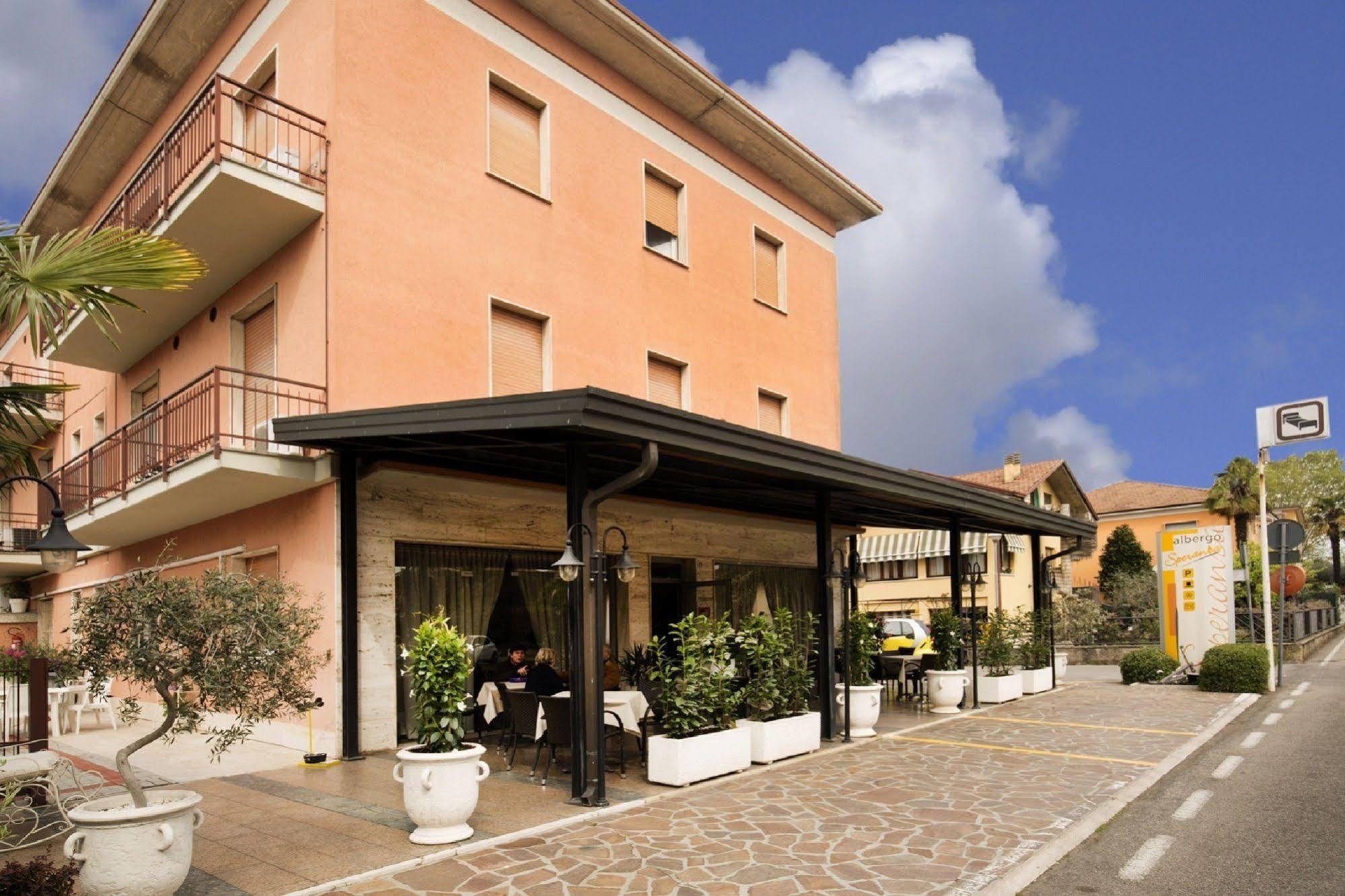 Hotel Buena Onda Peschiera del Garda Exterior foto